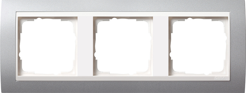 GIRA Event afdekraam 3-voudig aluminium mat/wit glans