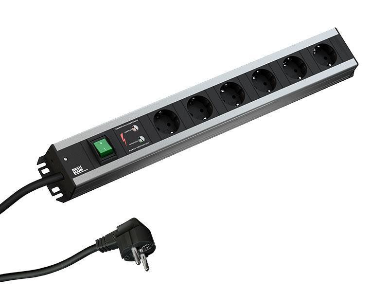 HANDWERKERLEIST met contactdoosafstand 15mm met 6x contactdozen met schakelaar en overspanningsbeveiliging.